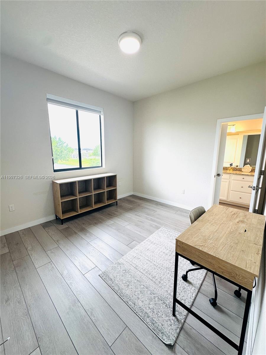 MC RESIDENTIAL - Residential