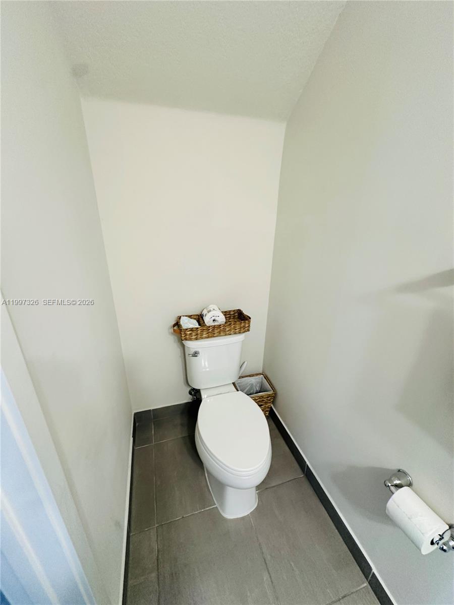 MC RESIDENTIAL - Residential