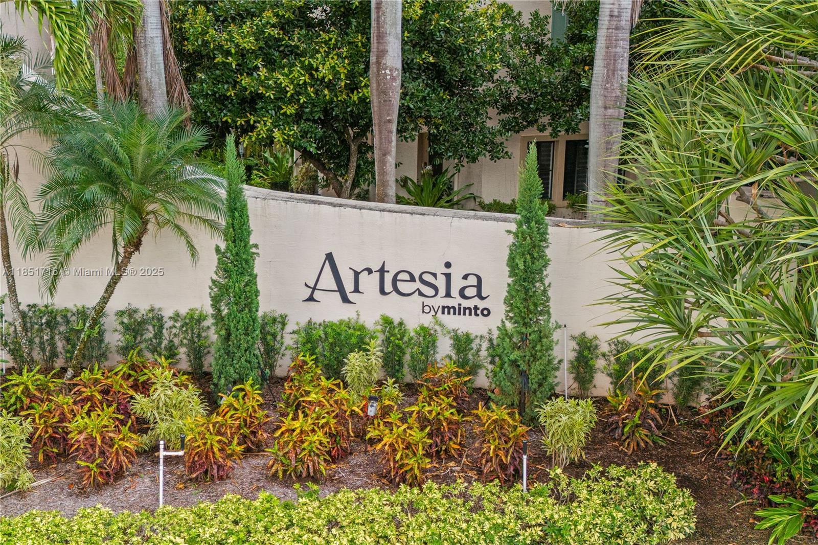 VILLA CASTILLE CONDO - Residential