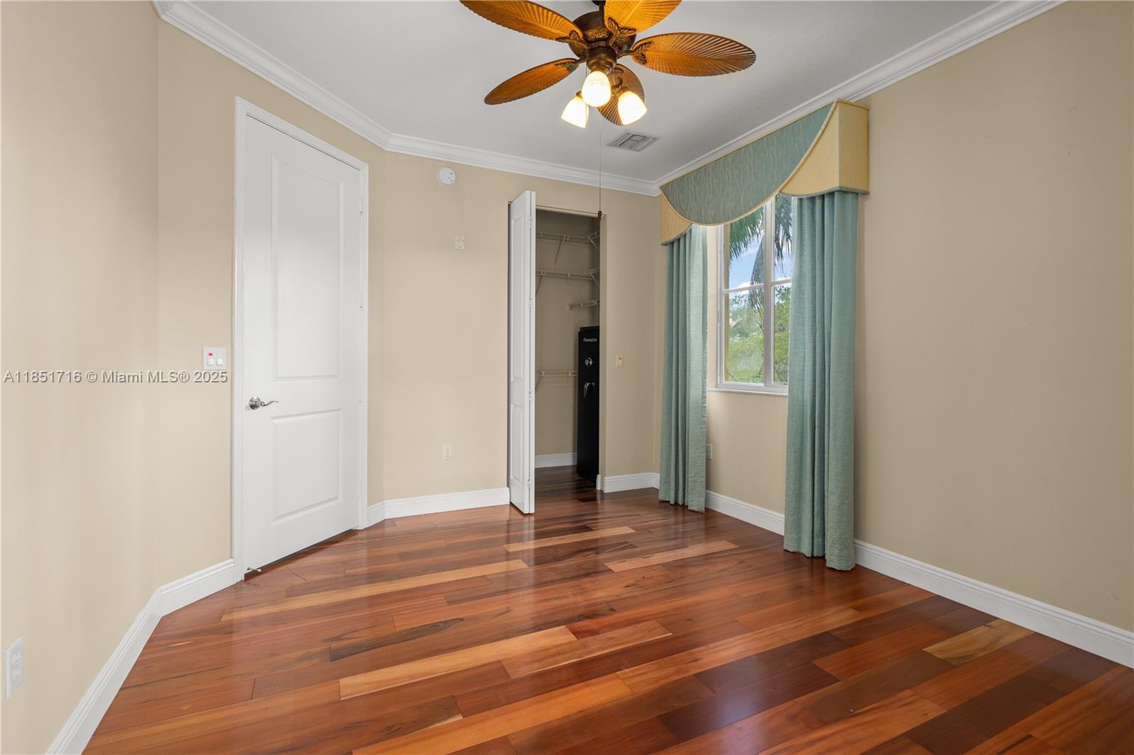 VILLA CASTILLE CONDO - Residential