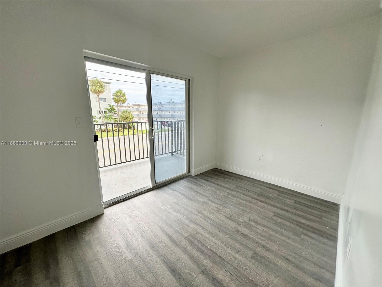 BELLWOOD HOMESITES - Residential Lease