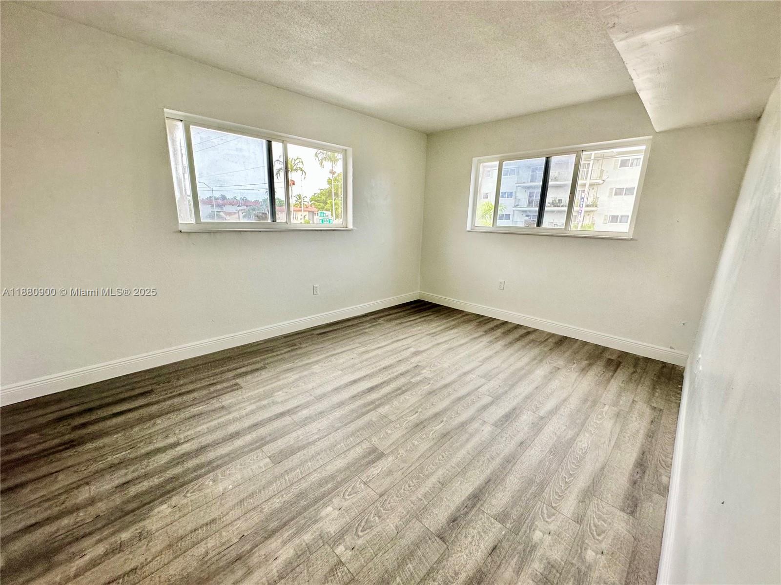 BELLWOOD HOMESITES - Residential Lease