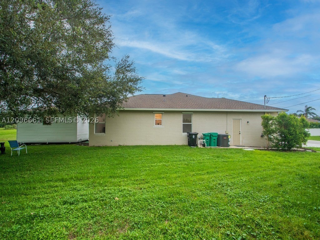 6840 NW Granger Ave