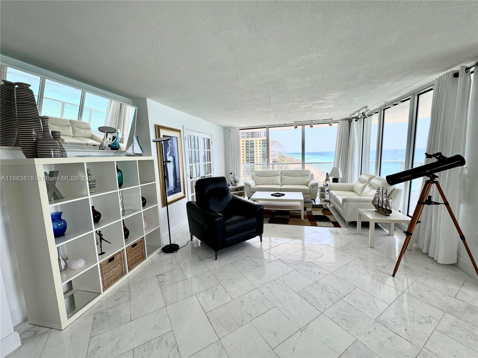 AQUARIUS CONDO - Residential Lease