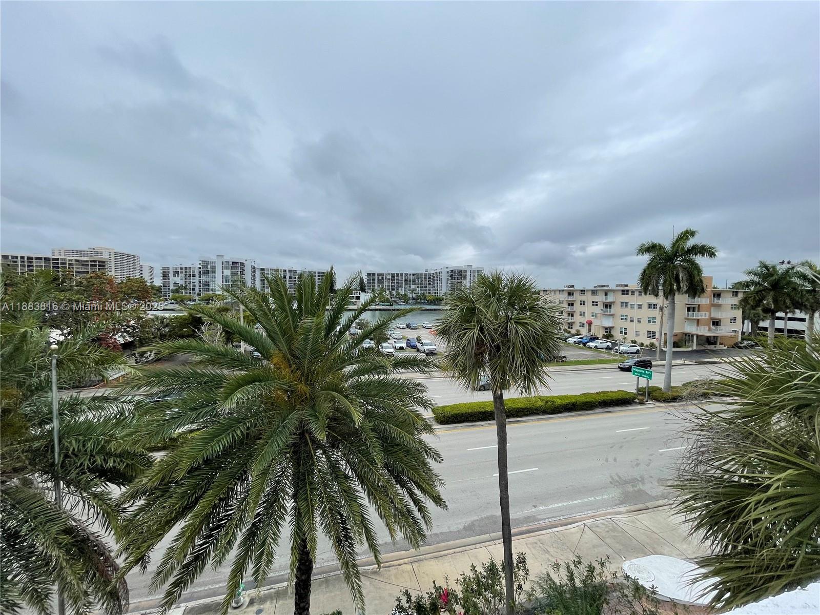 AQUARIUS CONDO - Residential Lease