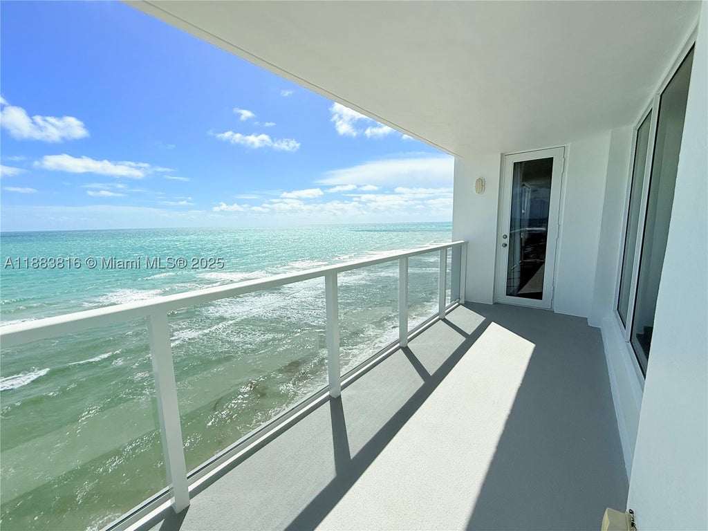 Photo of 2751 S Ocean Dr #1204S, Hollywood, FL 33019 (MLS # A11883816)