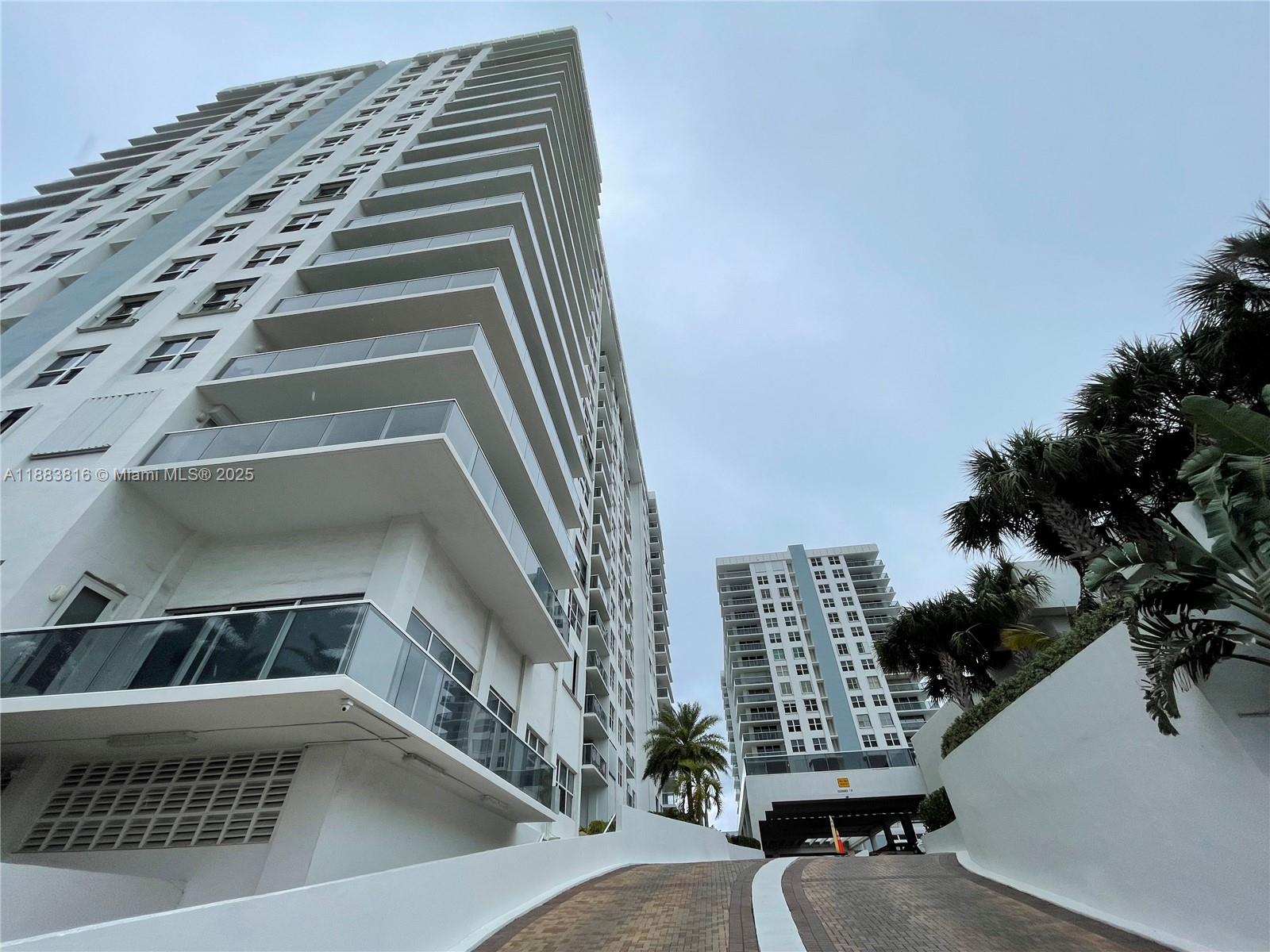 AQUARIUS CONDO - Residential Lease