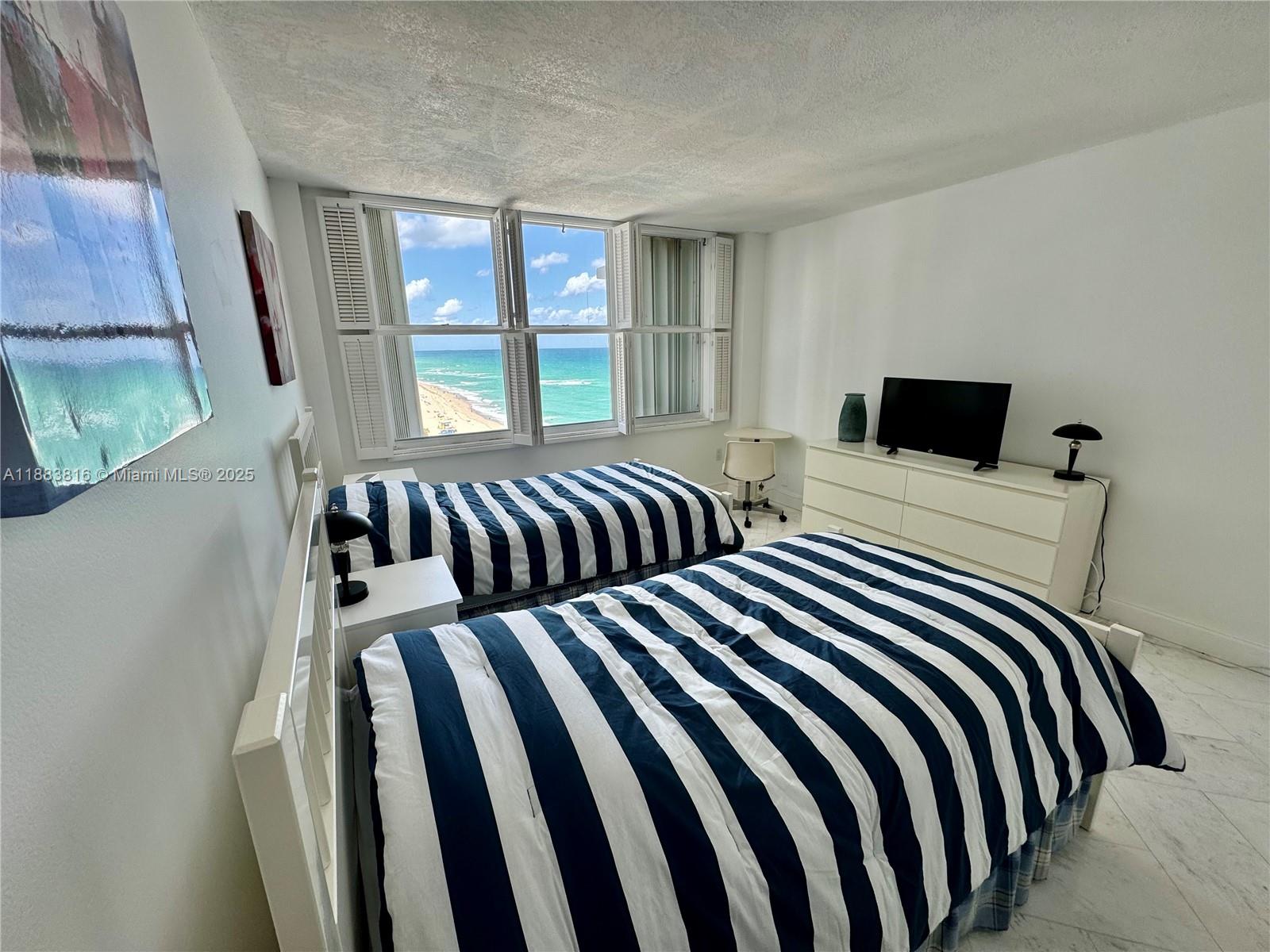 AQUARIUS CONDO - Residential Lease