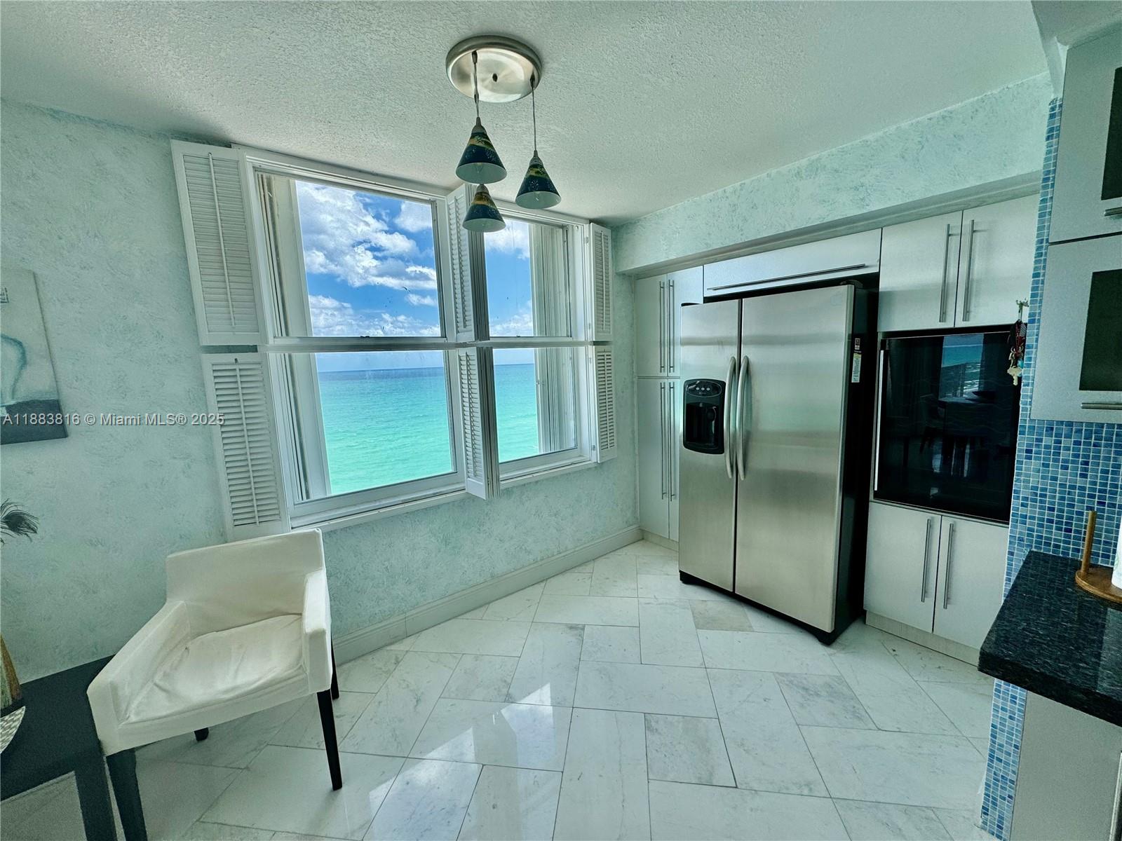 AQUARIUS CONDO - Residential Lease