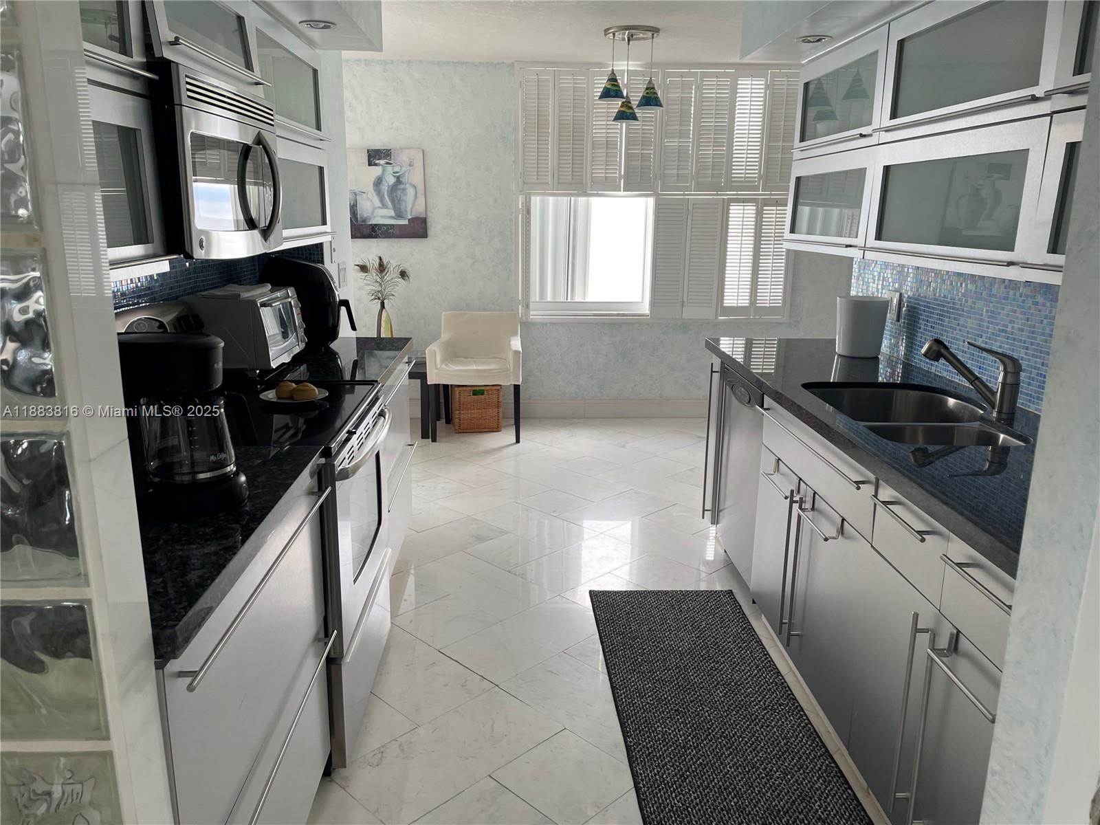 AQUARIUS CONDO - Residential Lease
