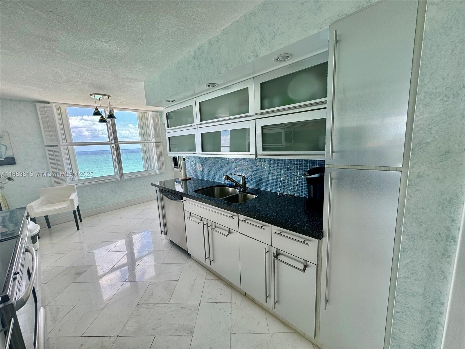 AQUARIUS CONDO - Residential Lease