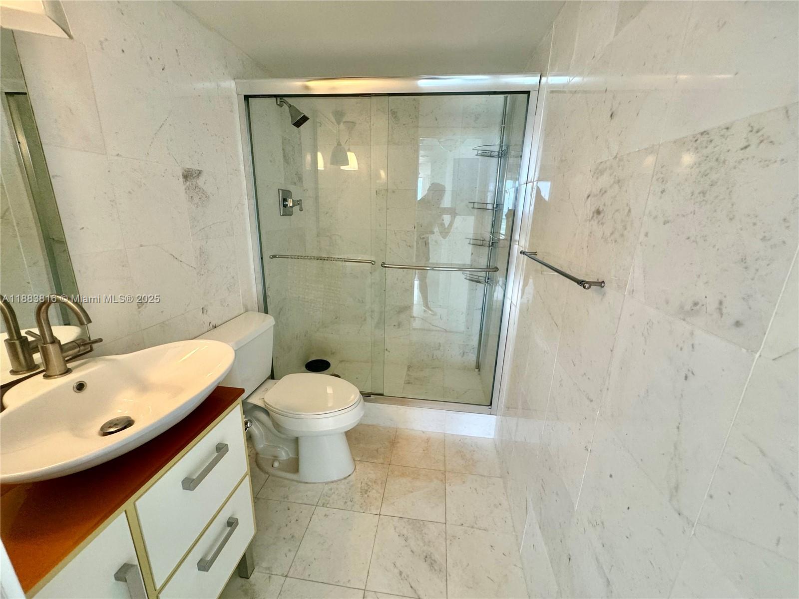 AQUARIUS CONDO - Residential Lease