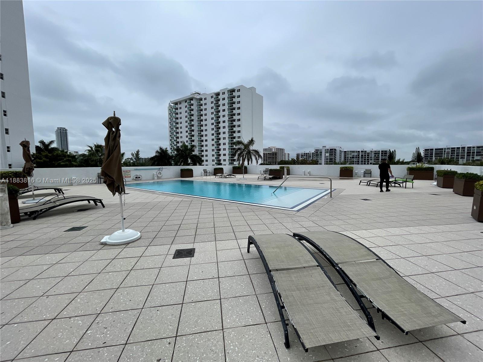 AQUARIUS CONDO - Residential Lease