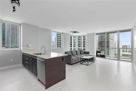 View photos, virtual tours, details... 500 Brickell Ave 1801 Miami FL 33131