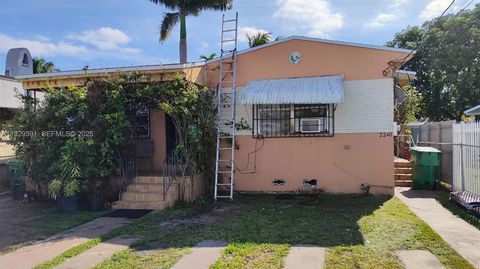 2238 NW 34th St Miami FL 33142