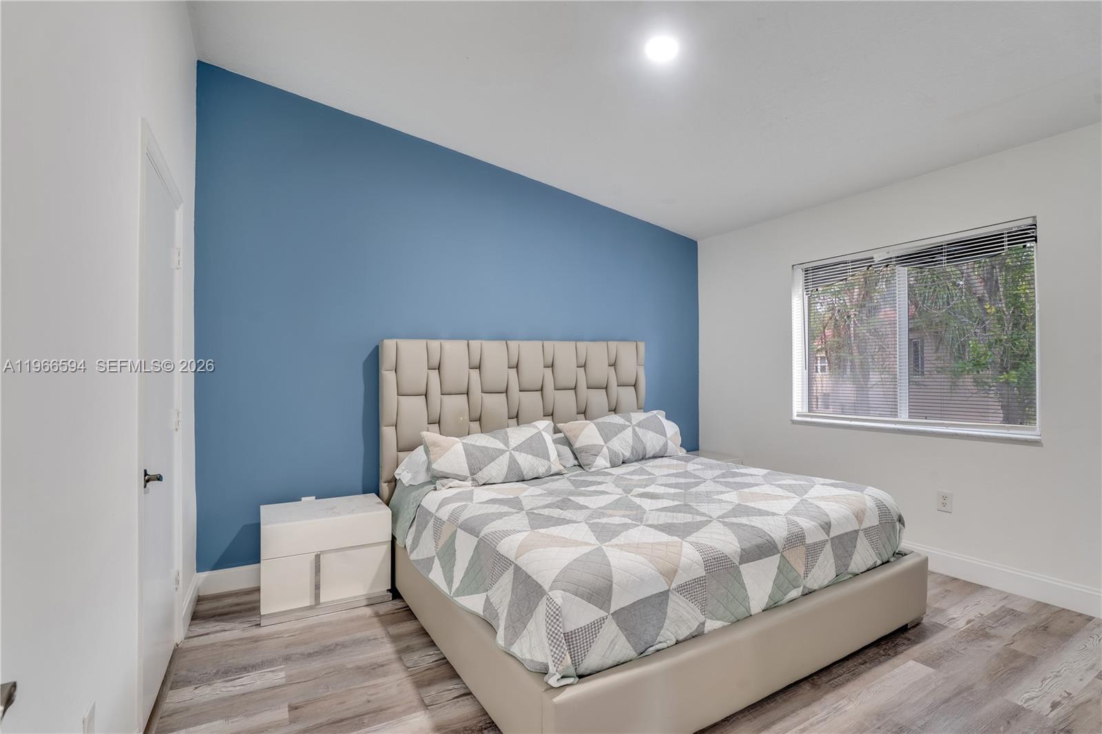 COVE AT BRIAR BAY CONDO - Residential