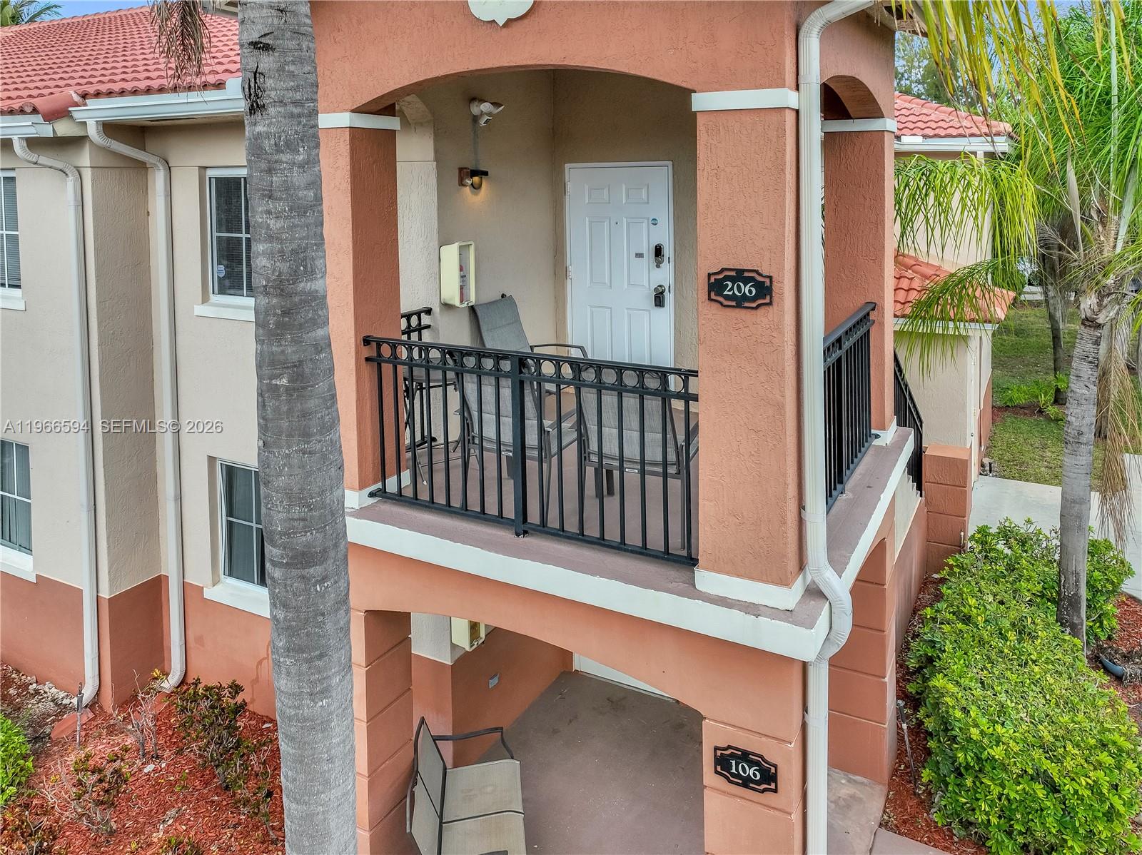 COVE AT BRIAR BAY CONDO - Residential