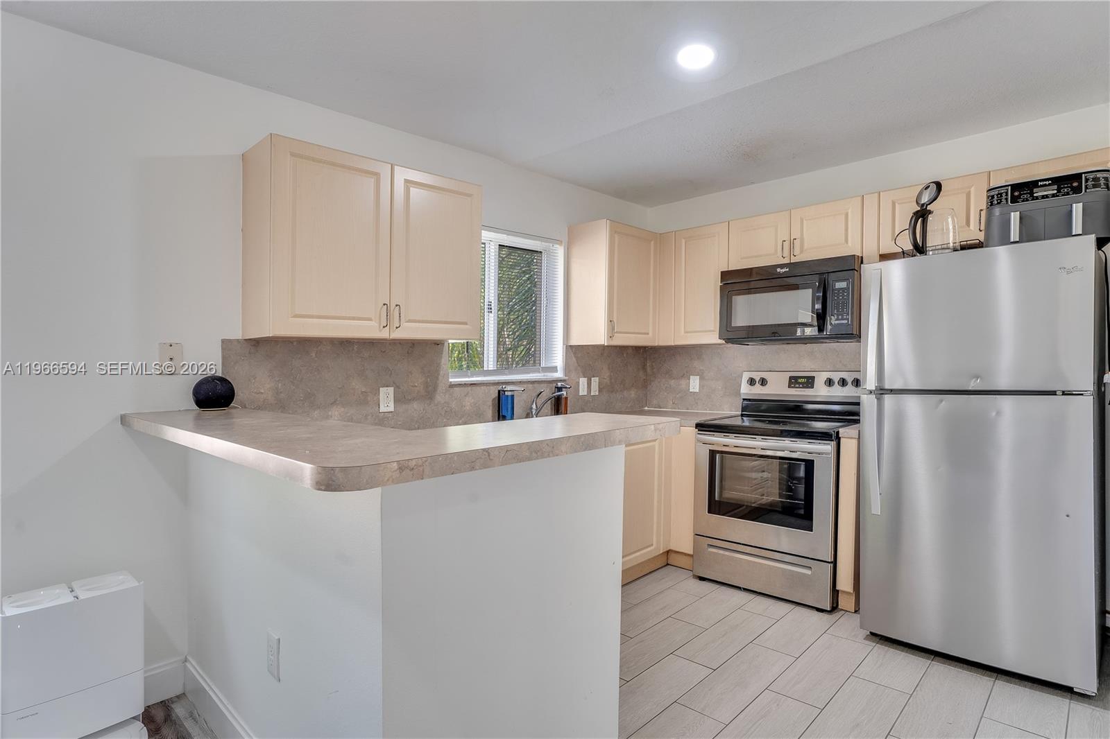 COVE AT BRIAR BAY CONDO - Residential