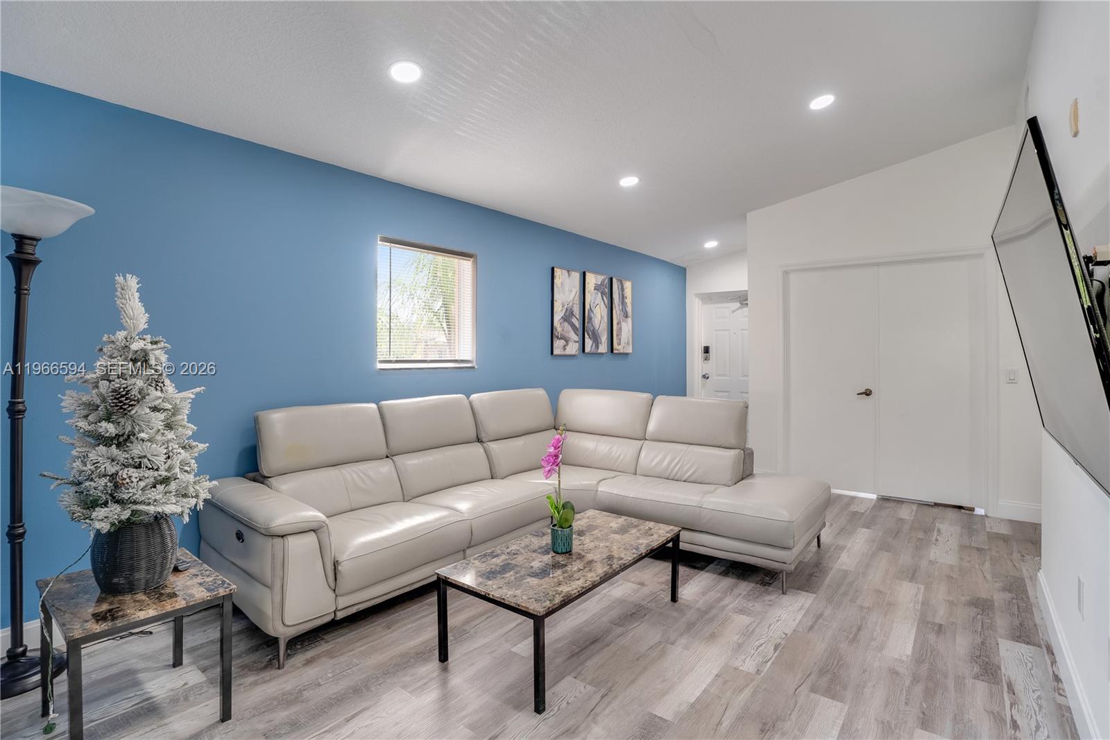 COVE AT BRIAR BAY CONDO - Residential