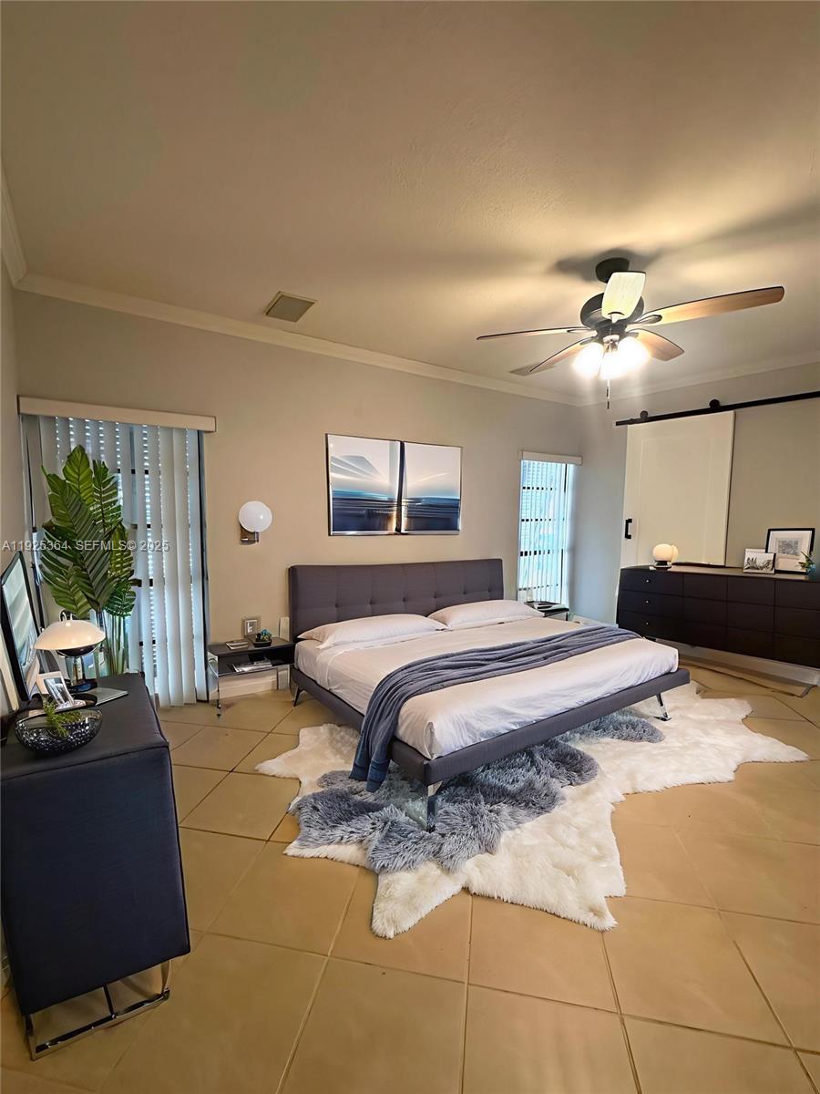 MIAMI LAKES WINDMILL GATE - Residential