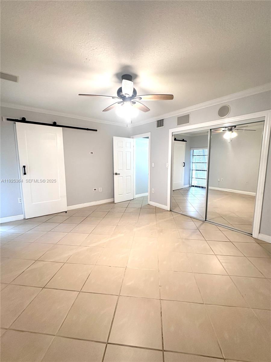 MIAMI LAKES WINDMILL GATE - Residential