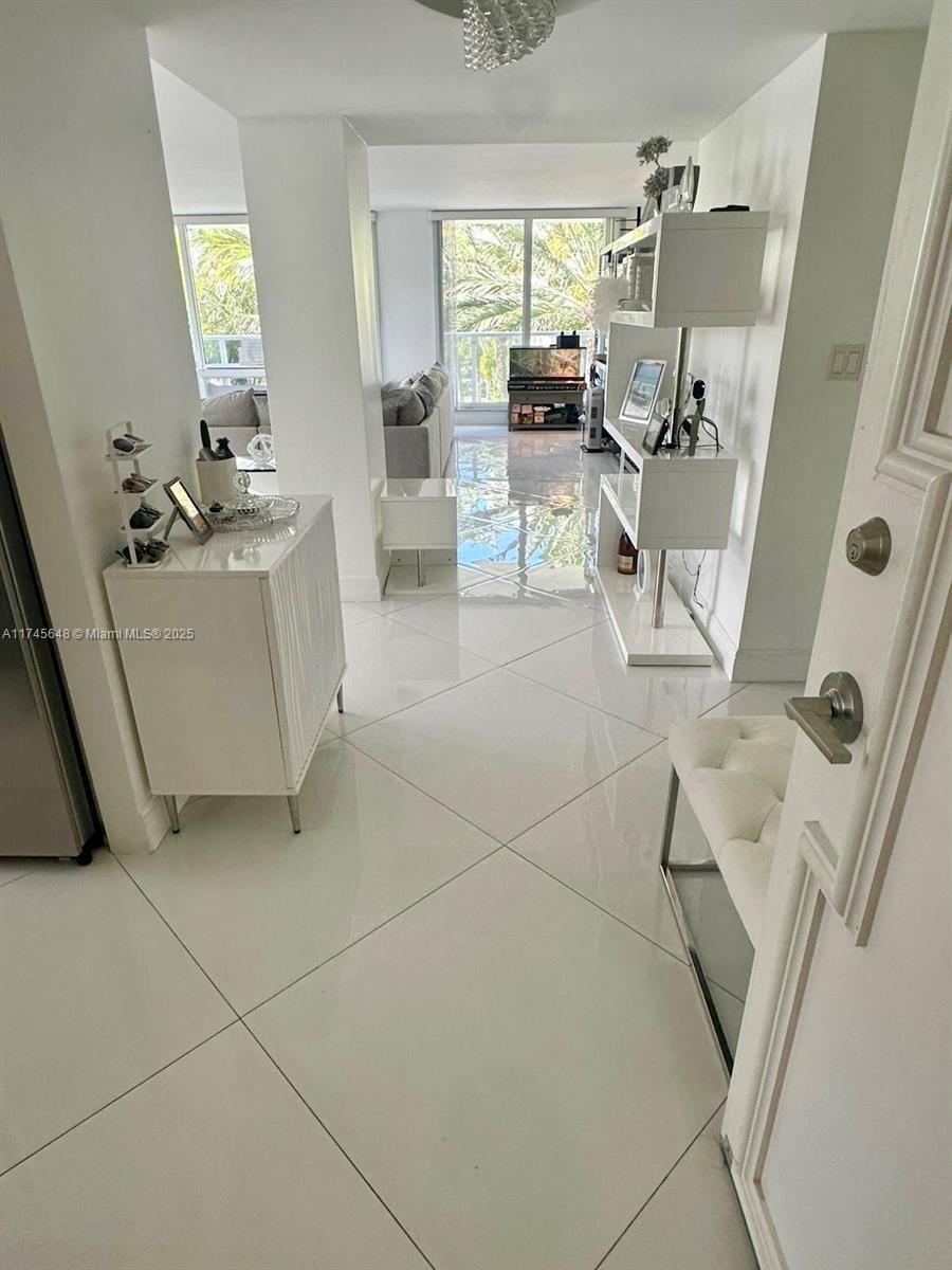 2751 S Ocean Dr 301N, Hollywood, Broward County, Florida - 2 Bedrooms  
2 Bathrooms - 
