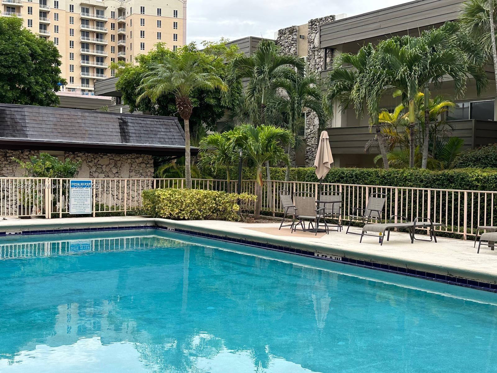 THE LEDGES CONDO - Residential