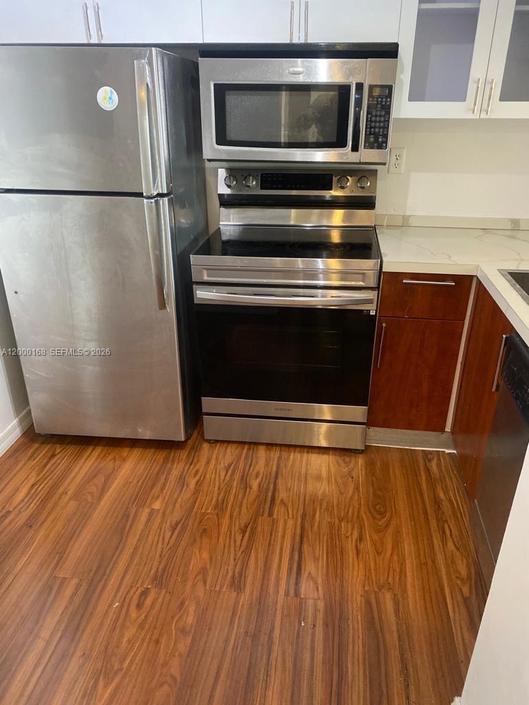 MONTECARLO CONDO - Residential