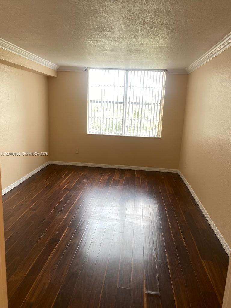 MONTECARLO CONDO - Residential