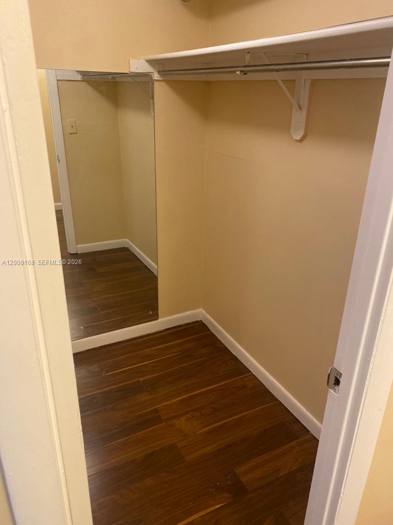 MONTECARLO CONDO - Residential