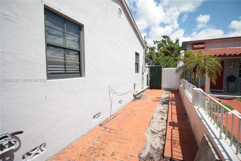 Tiny photo for 359 E 12th St, Hialeah, FL 33010 (MLS # A12032483)