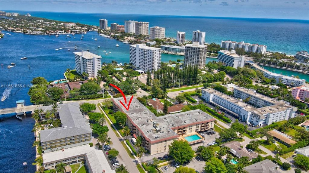 Photo of 1000 Spanish River Rd #2F, Boca Raton, FL 33432 (MLS # A11561855)