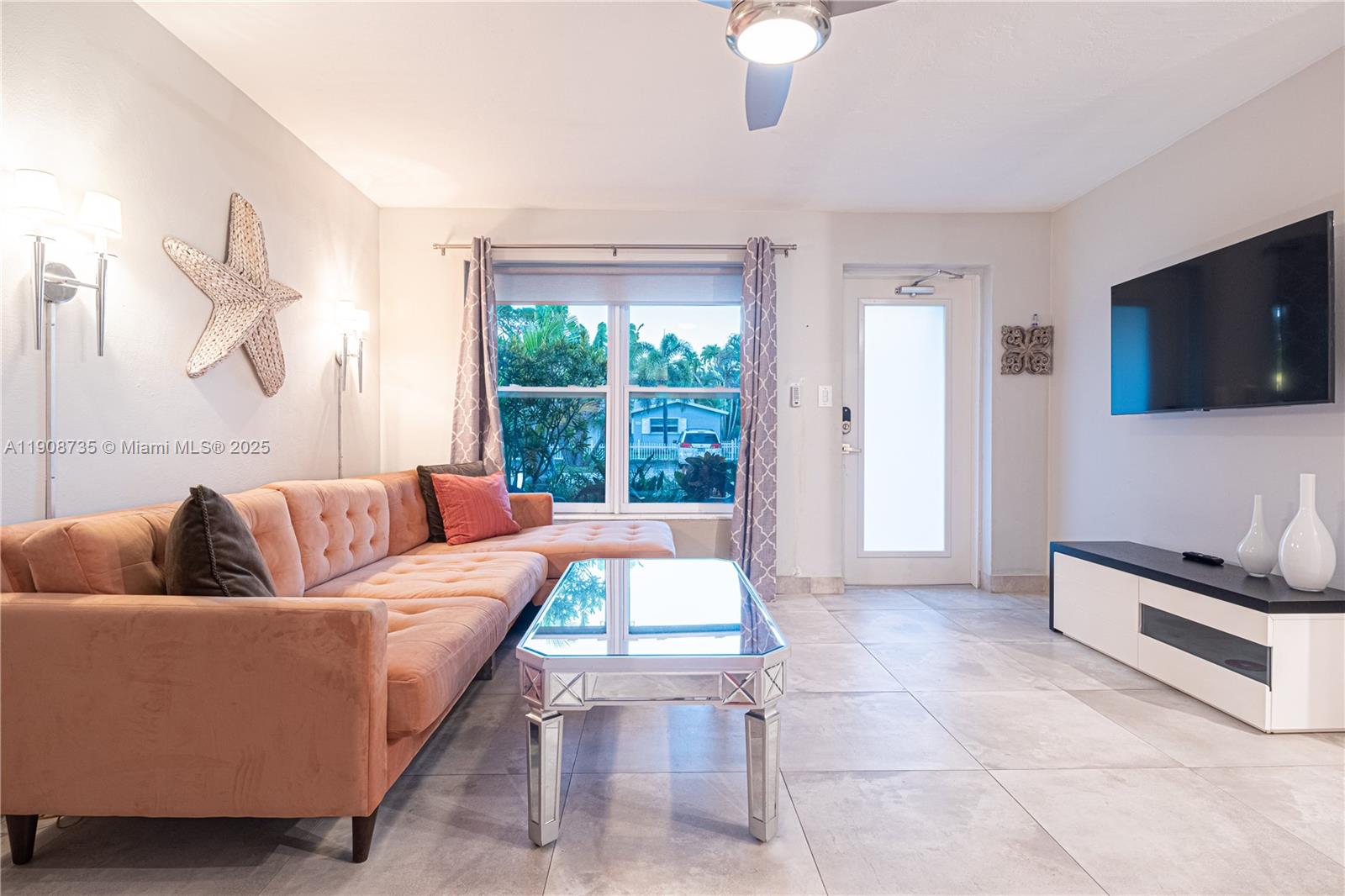 EDGEWATER ESTATES 1ST ADD - Residential Income