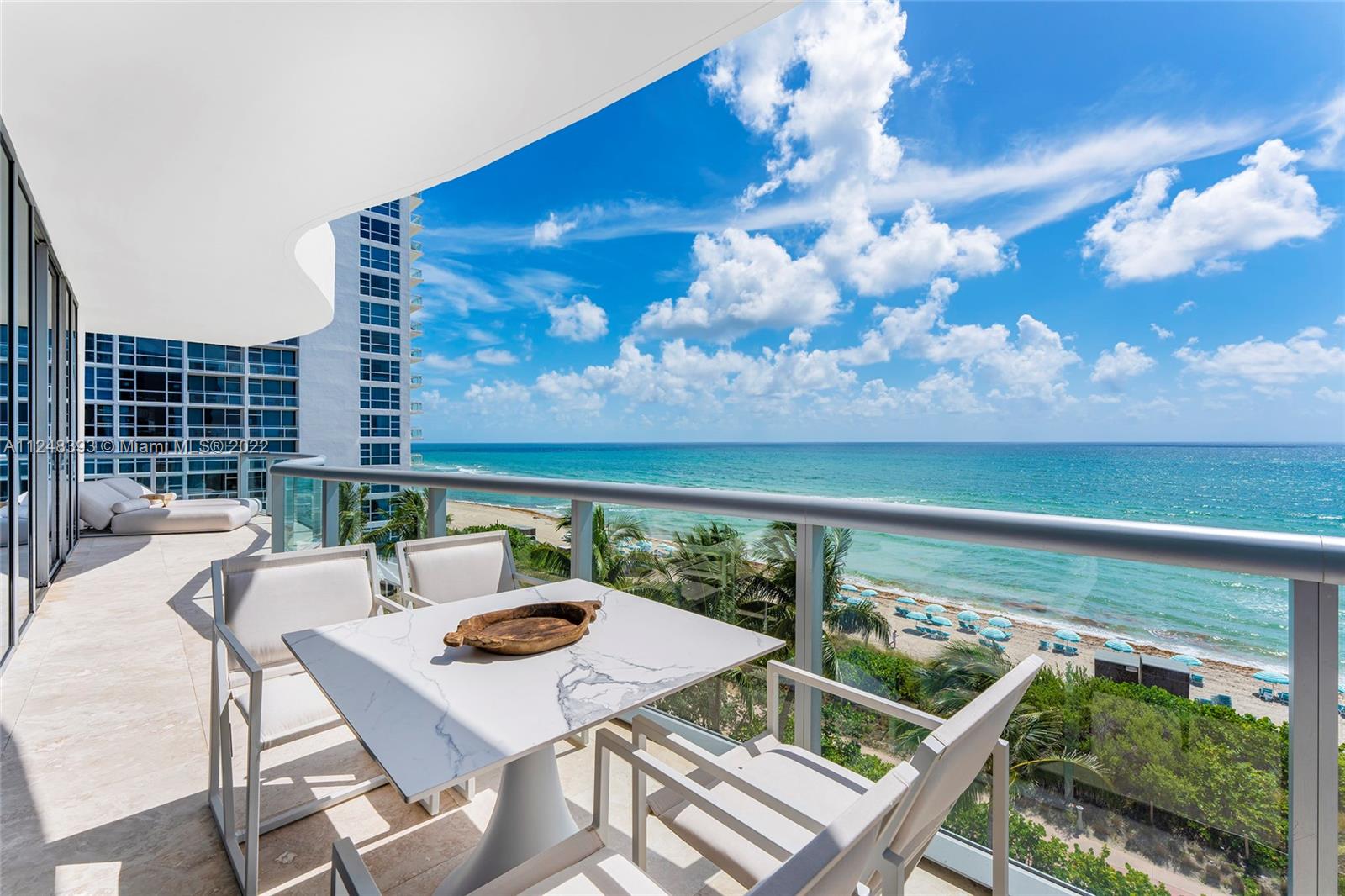 CARILLON CONDO - Residential