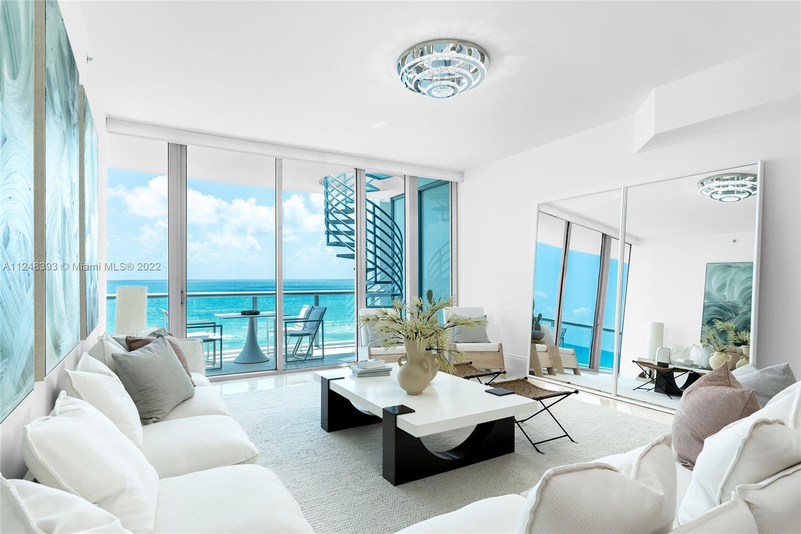 CARILLON CONDO - Residential