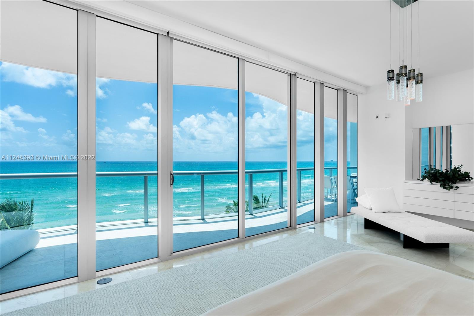 CARILLON CONDO - Residential