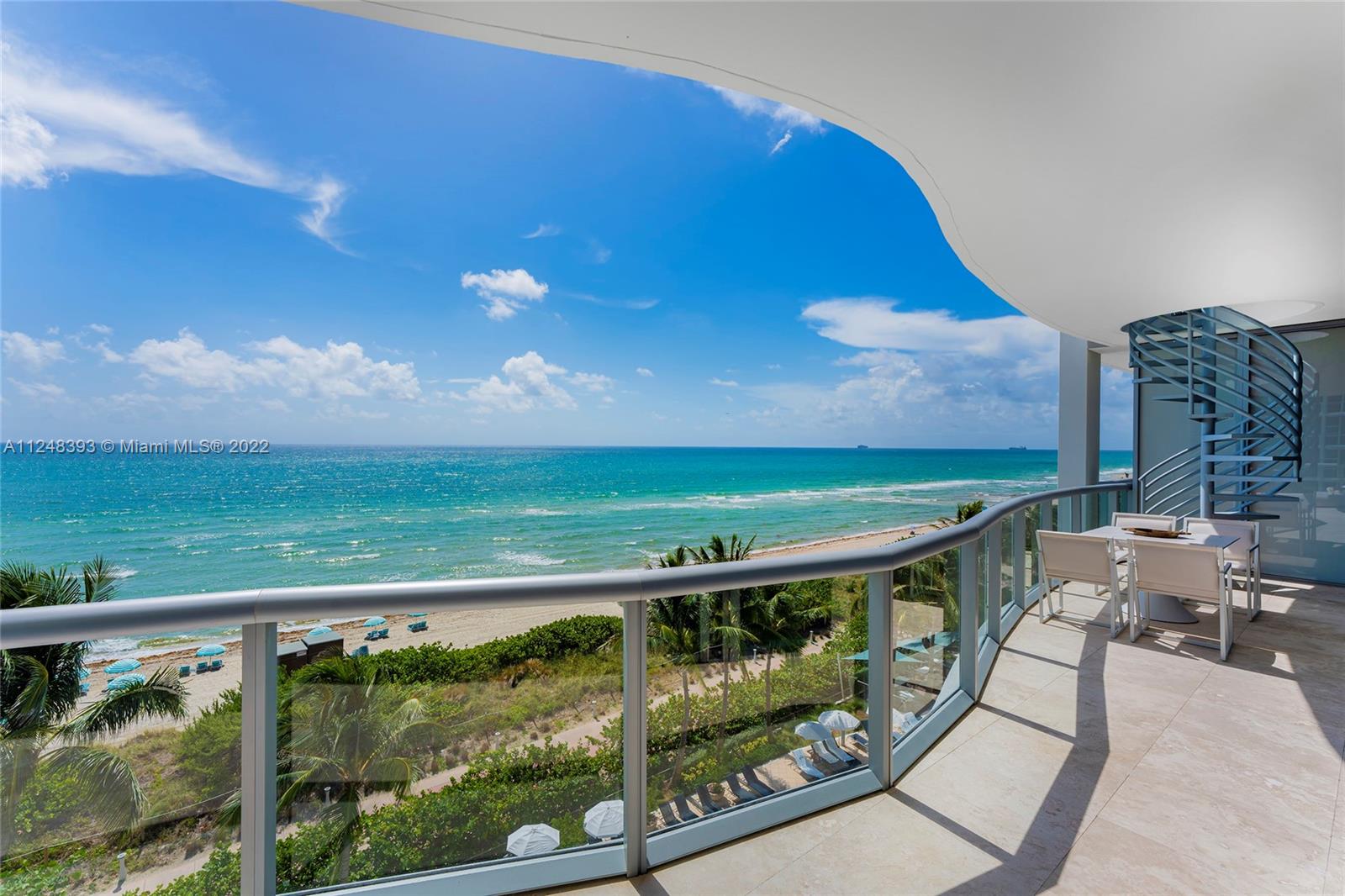 CARILLON CONDO - Residential