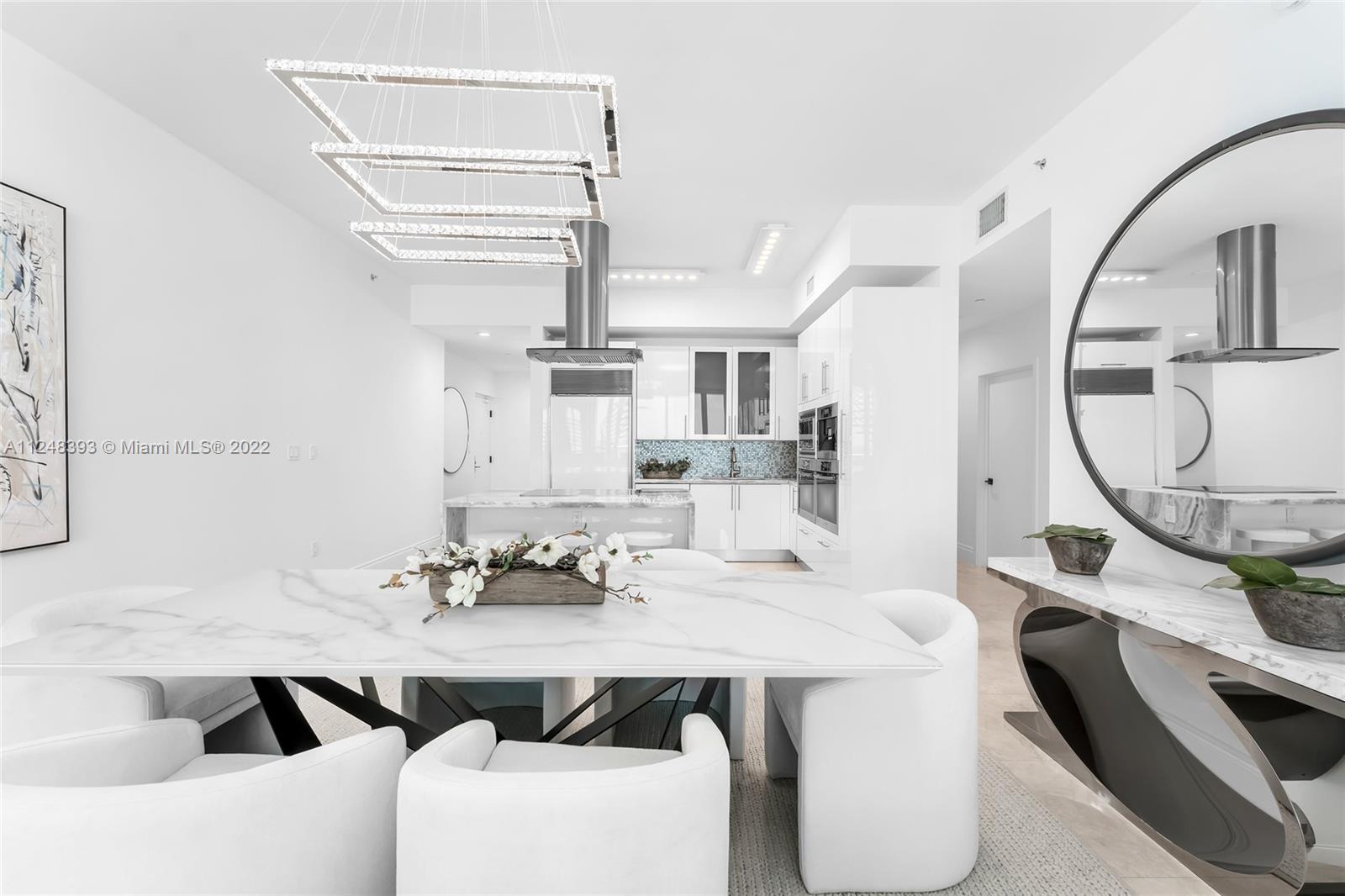 CARILLON CONDO - Residential