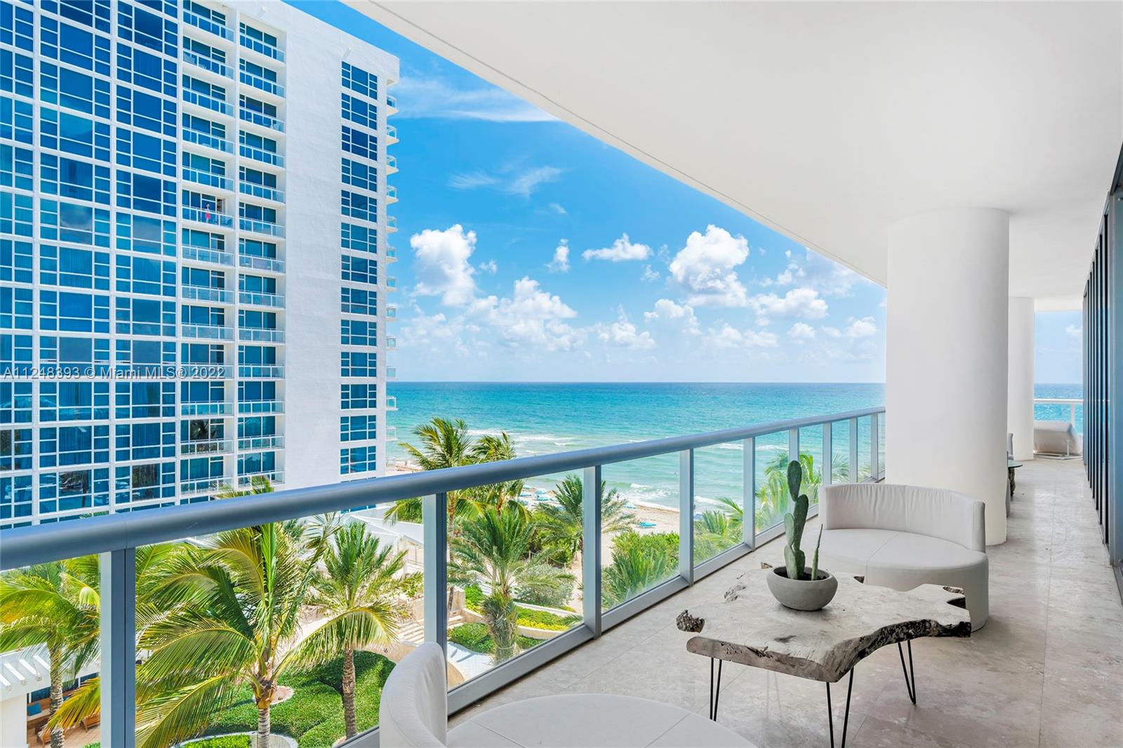 CARILLON CONDO - Residential