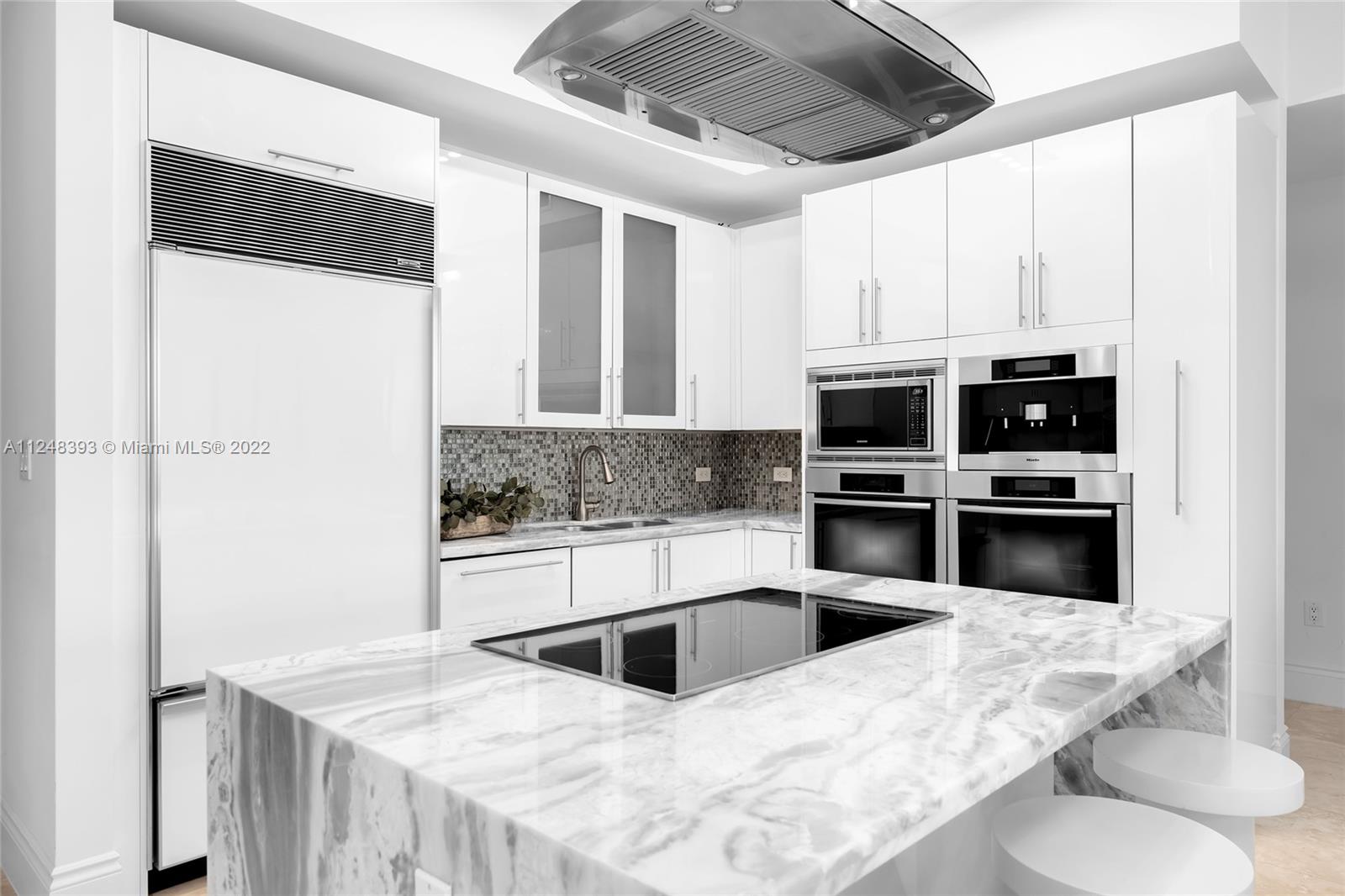 CARILLON CONDO - Residential