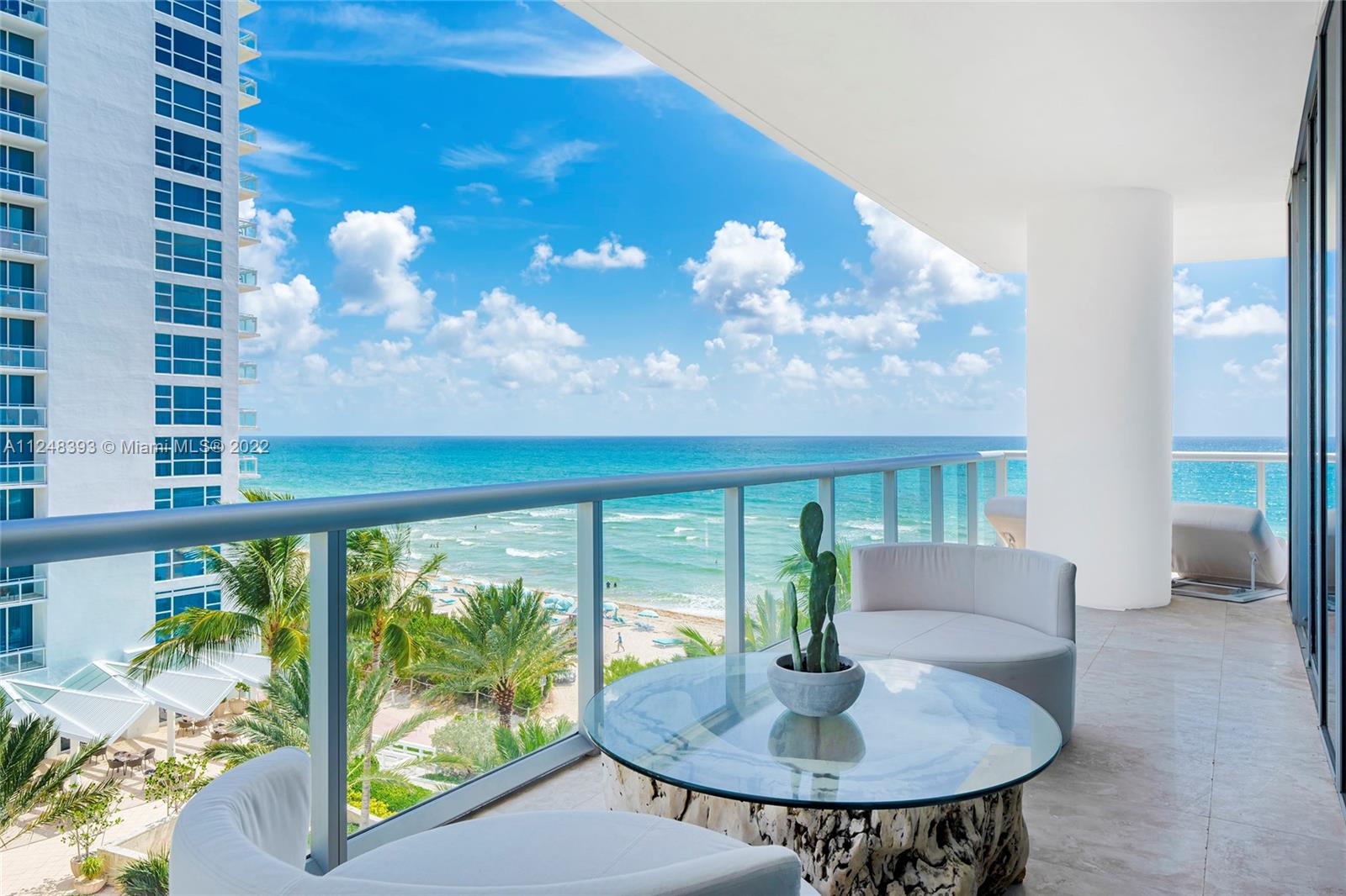 CARILLON CONDO - Residential