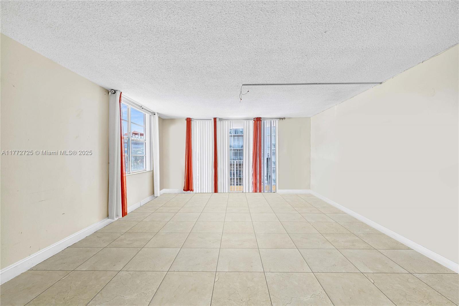 GATEWAY HOUSE CONDO - NOR - Residential