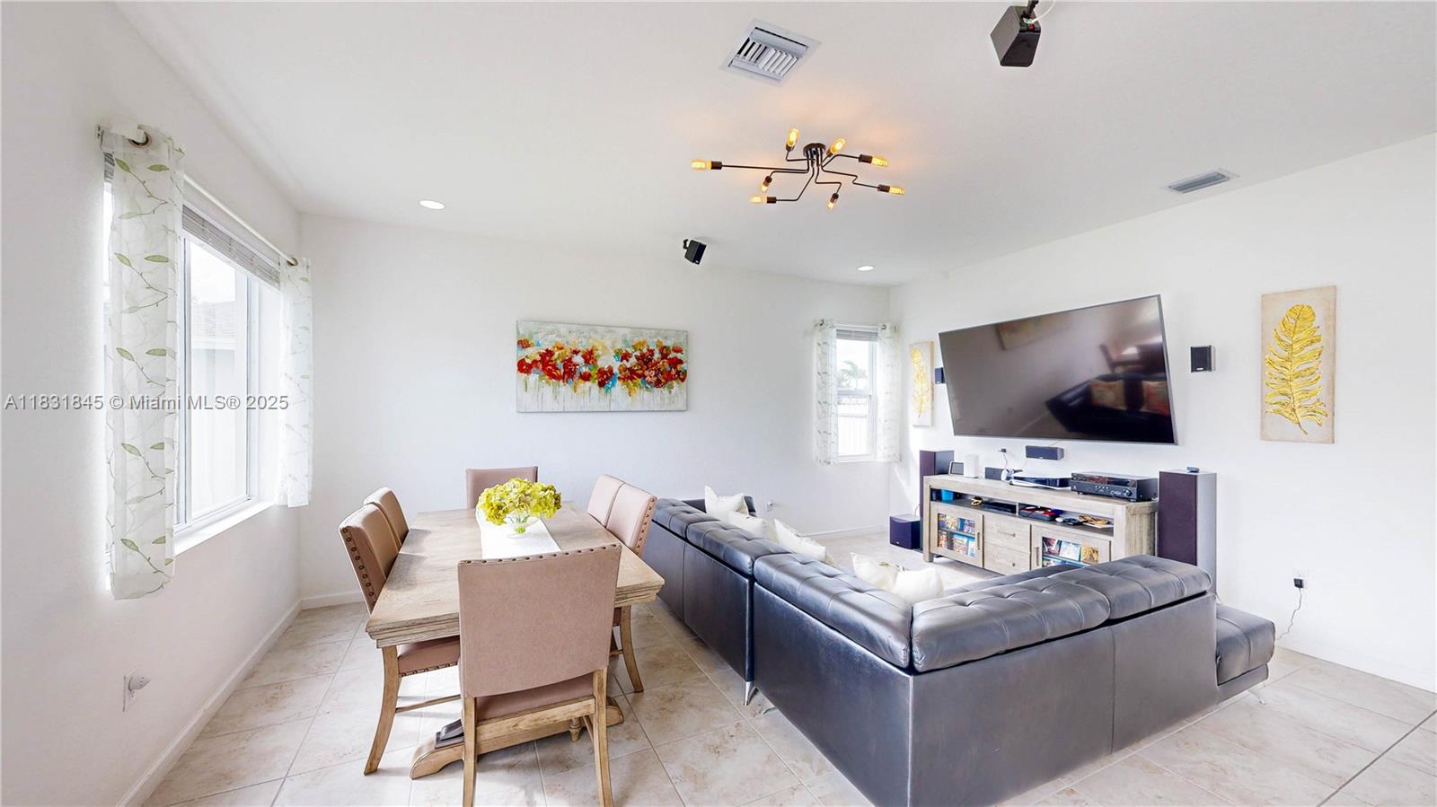 A H AT TURNPIKE SOUTH SEC - Residential