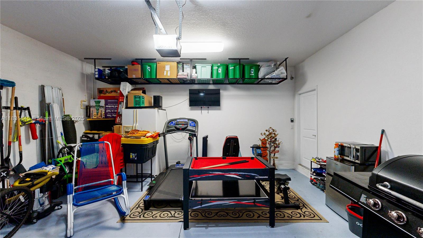 A H AT TURNPIKE SOUTH SEC - Residential