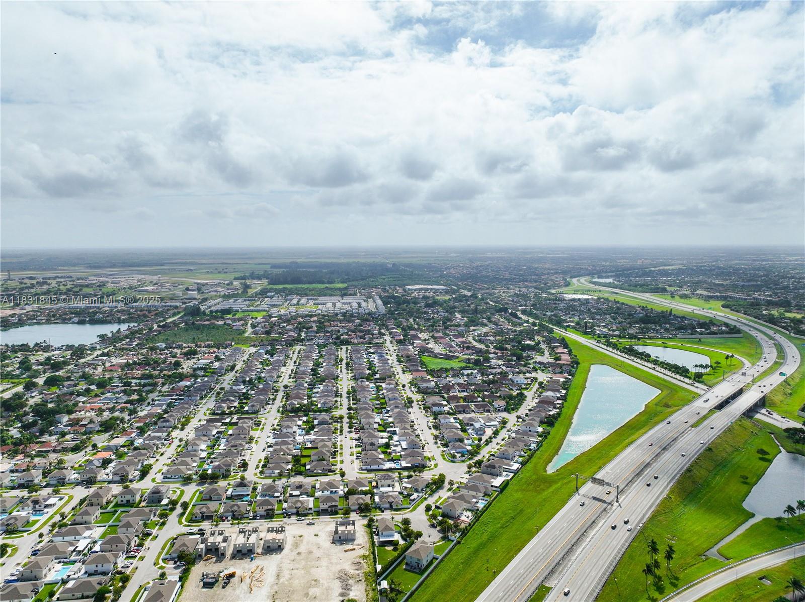 A H AT TURNPIKE SOUTH SEC - Residential