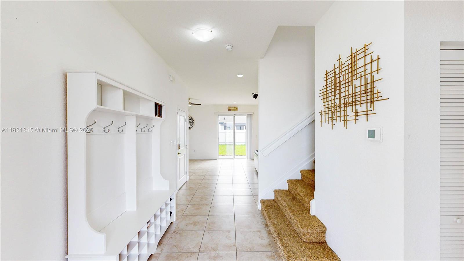 A H AT TURNPIKE SOUTH SEC - Residential