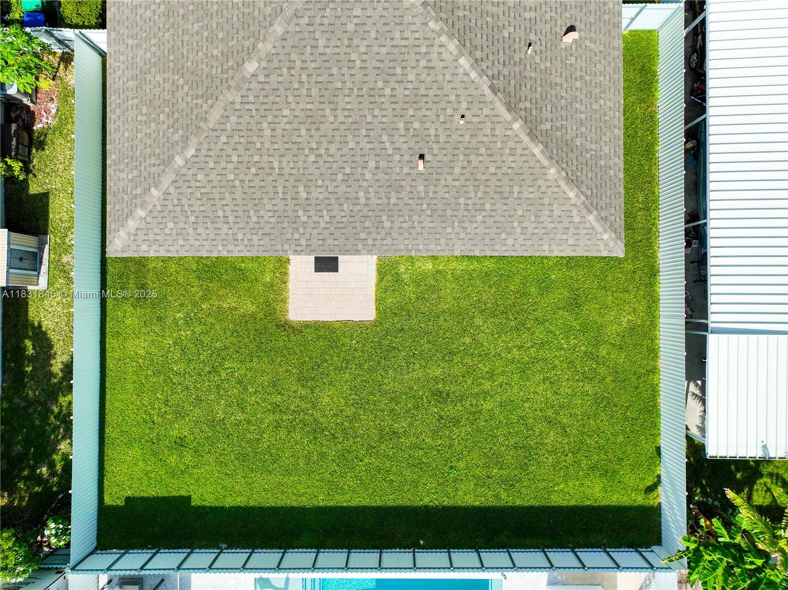 A H AT TURNPIKE SOUTH SEC - Residential