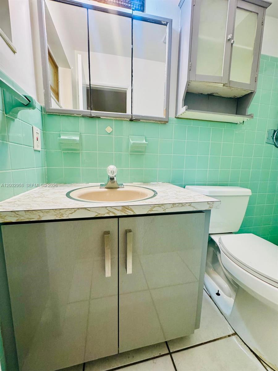 CONNOR ESTATES - Residential Income