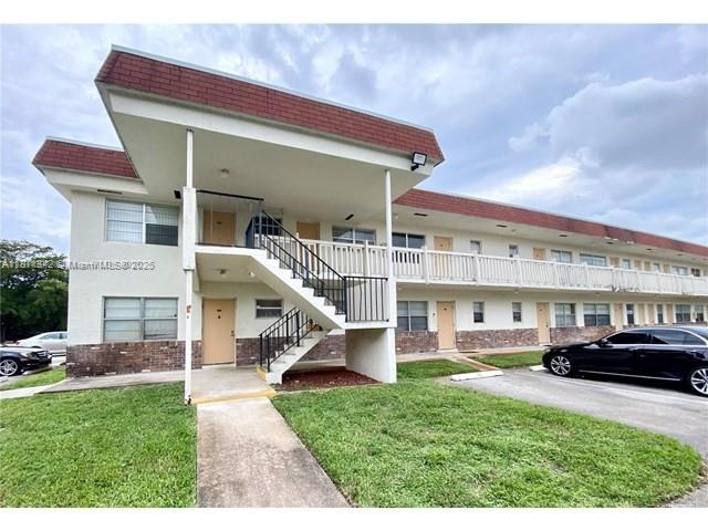 Property for Sale at 6211 Sw 37th St 211, Davie, Broward County, Florida - Bedrooms: 2 
Bathrooms: 2  - $159,900