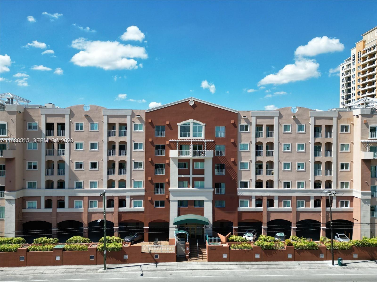 SHAMROCK BY THE GABLES CO - Residential Lease